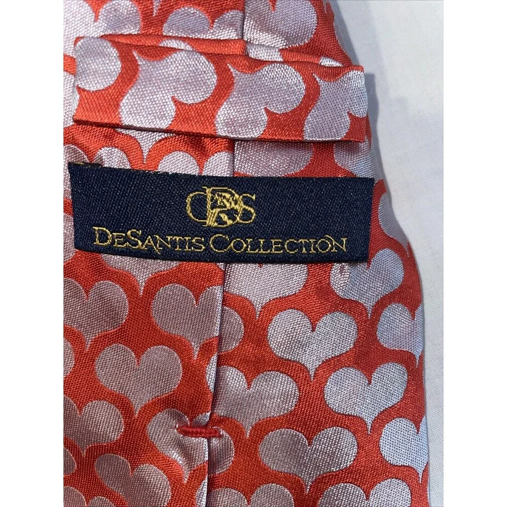 Desantis Collection Men’s Dress Tie Size 58” Pink Hearts Business Formal City